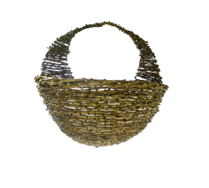 Ambassador Rattan Wall Basket 16"