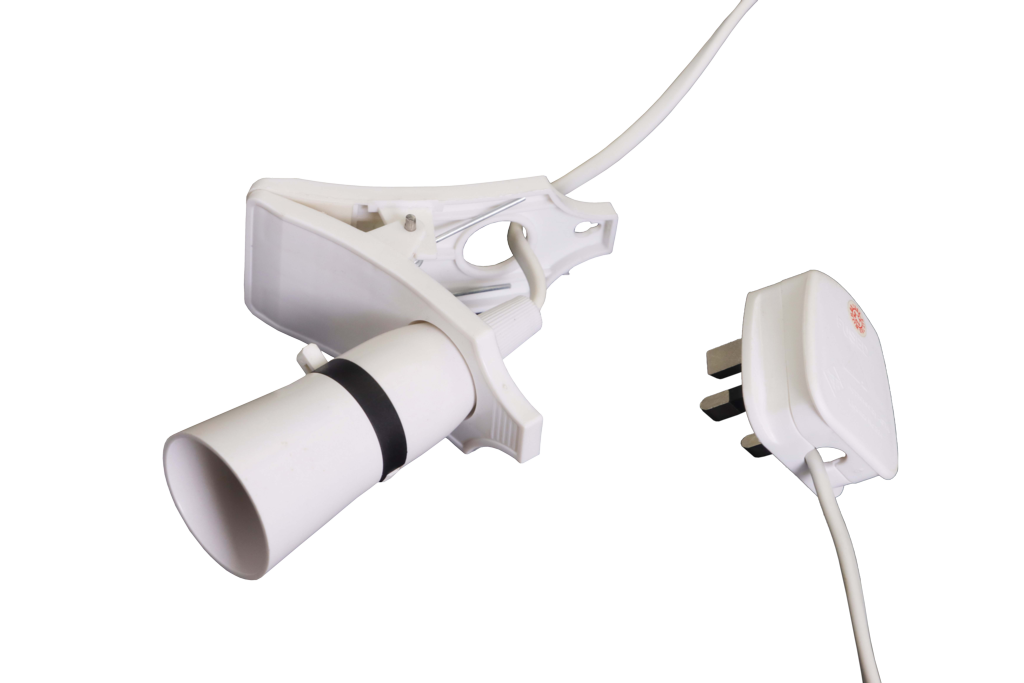 Securlec Clip On Lamp With 2m Flex & Plug Pre Packed