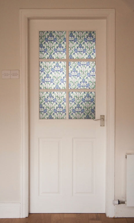 D C Fix�� Window Self Adhesive Minster 45cm X 2m