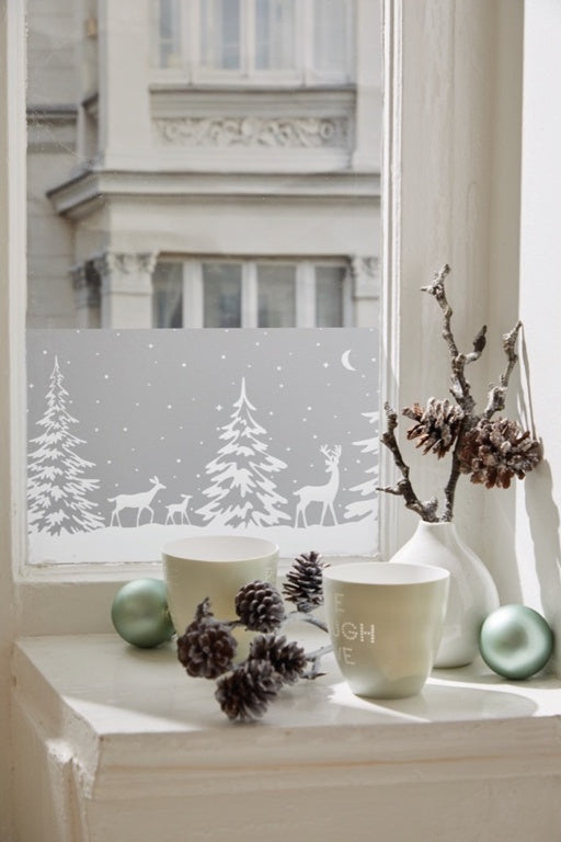 D C Fix�� Winter Border 20cm X 1.5m White Forest
