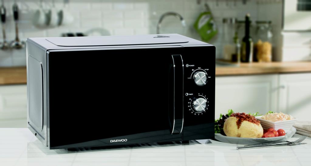 Daewoo Black Microwave 800w 23 L