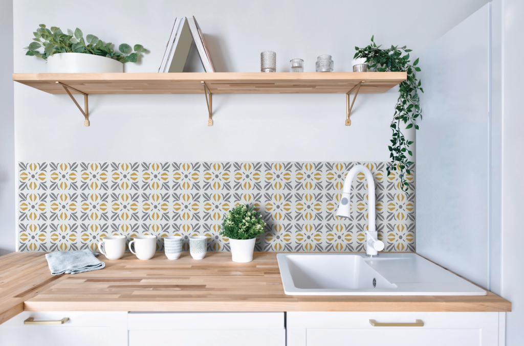 D C Fix�� Self Adhesive Wall Tile Cuba Gold 15cm X 15cm / Pack Of 6