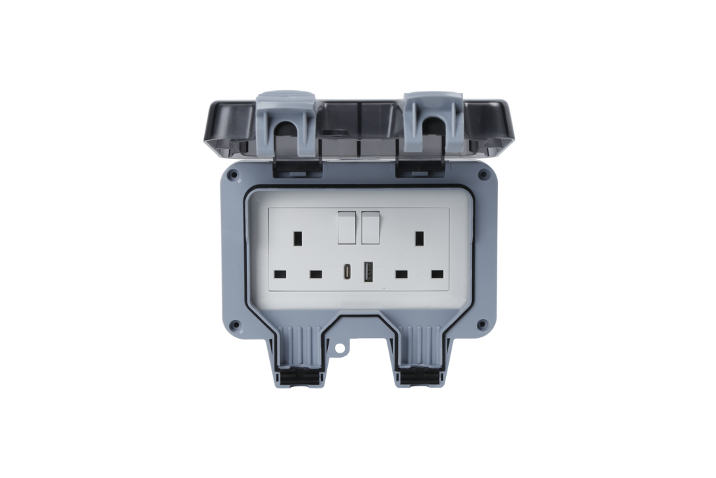 Securlec Double Outdoor Weatherproof 2 Gang Switched Socket With Usb A & Usb C Ip66