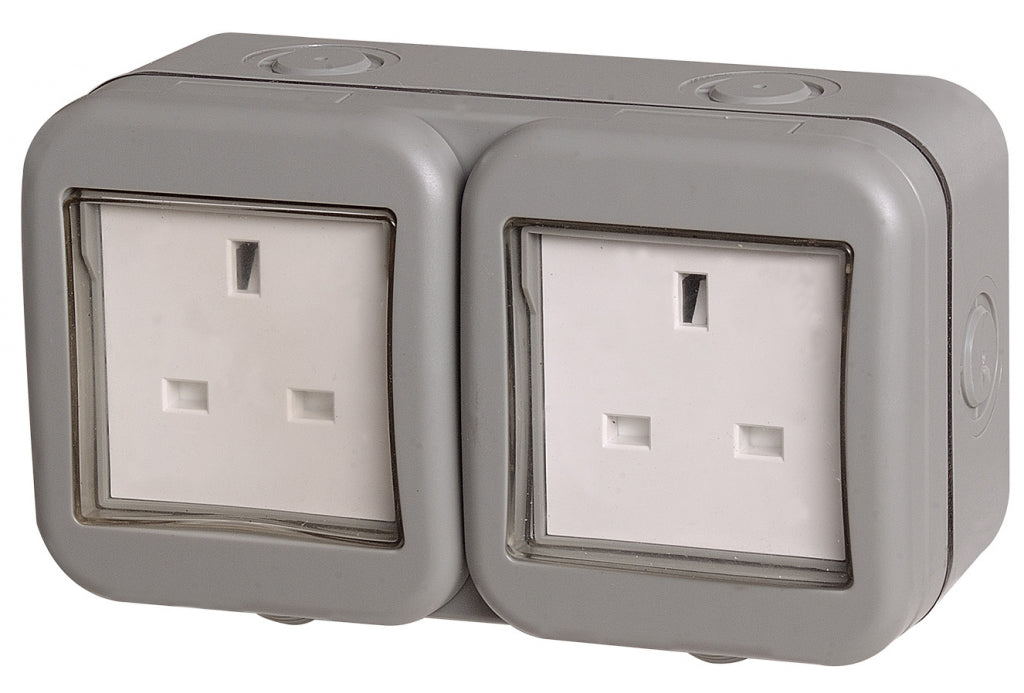 Bg Weatherproof Ip55 13 Amp Unswitched 2 Gang Socket
